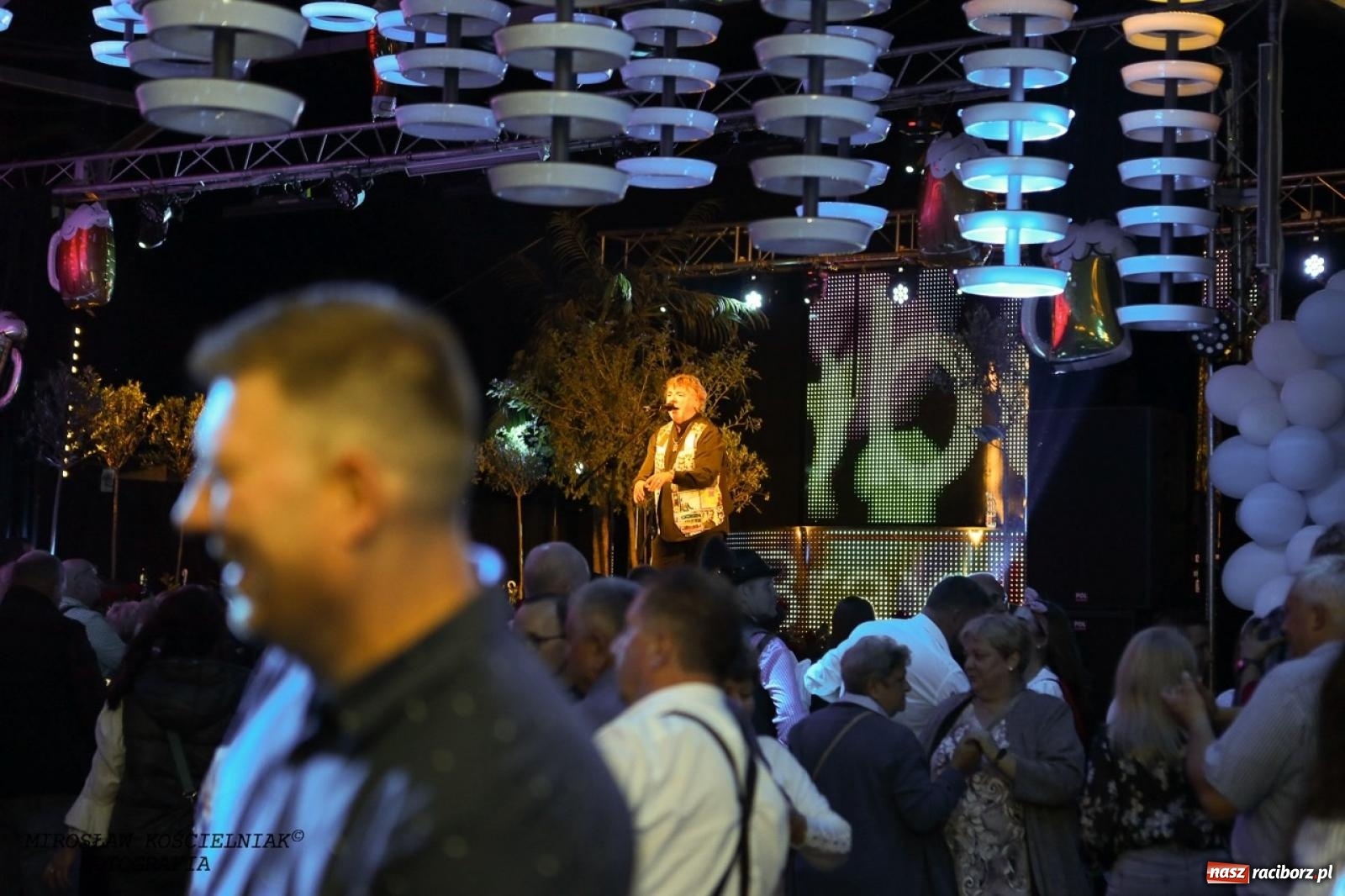 Zdjęcie w galerii na portalu naszraciborz.pl: Raciborski Oktoberfest w Szymocicach: bawarskie klimaty i świetna zabawa [FOTO i WIDEO] wiadomości z regionu