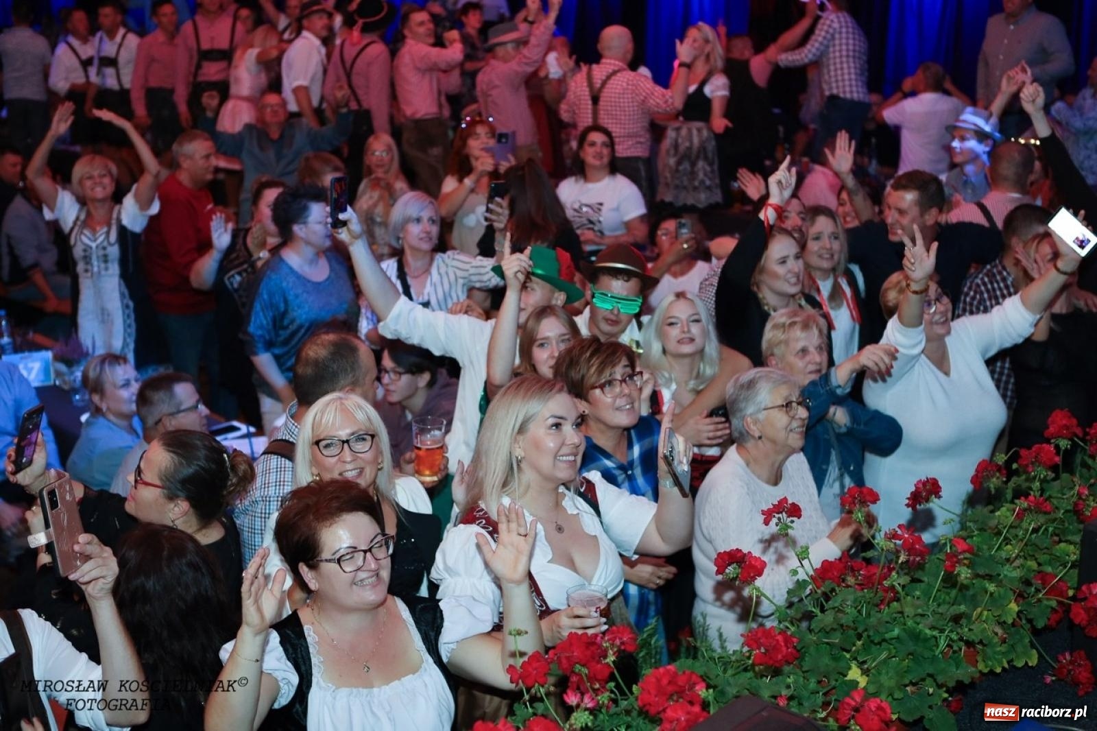 Zdjęcie w galerii na portalu naszraciborz.pl: Raciborski Oktoberfest w Szymocicach: bawarskie klimaty i świetna zabawa [FOTO i WIDEO] wiadomości z regionu