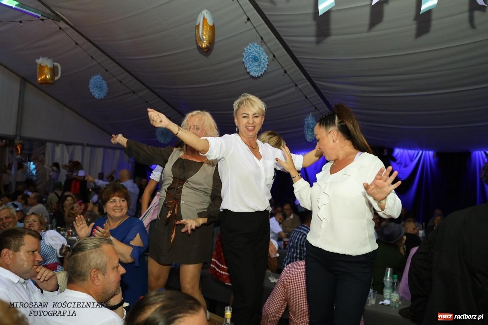 Zdjęcie w galerii na portalu naszraciborz.pl: Raciborski Oktoberfest w Szymocicach: bawarskie klimaty i świetna zabawa [FOTO i WIDEO] wiadomości z regionu