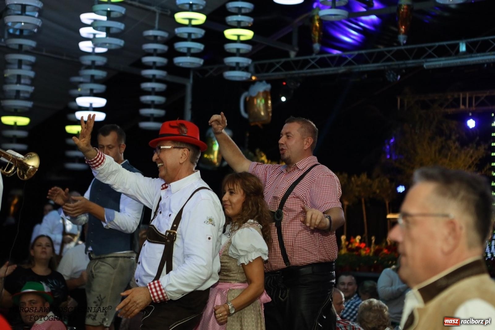Zdjęcie w galerii na portalu naszraciborz.pl: Raciborski Oktoberfest w Szymocicach: bawarskie klimaty i świetna zabawa [FOTO i WIDEO] wiadomości z regionu