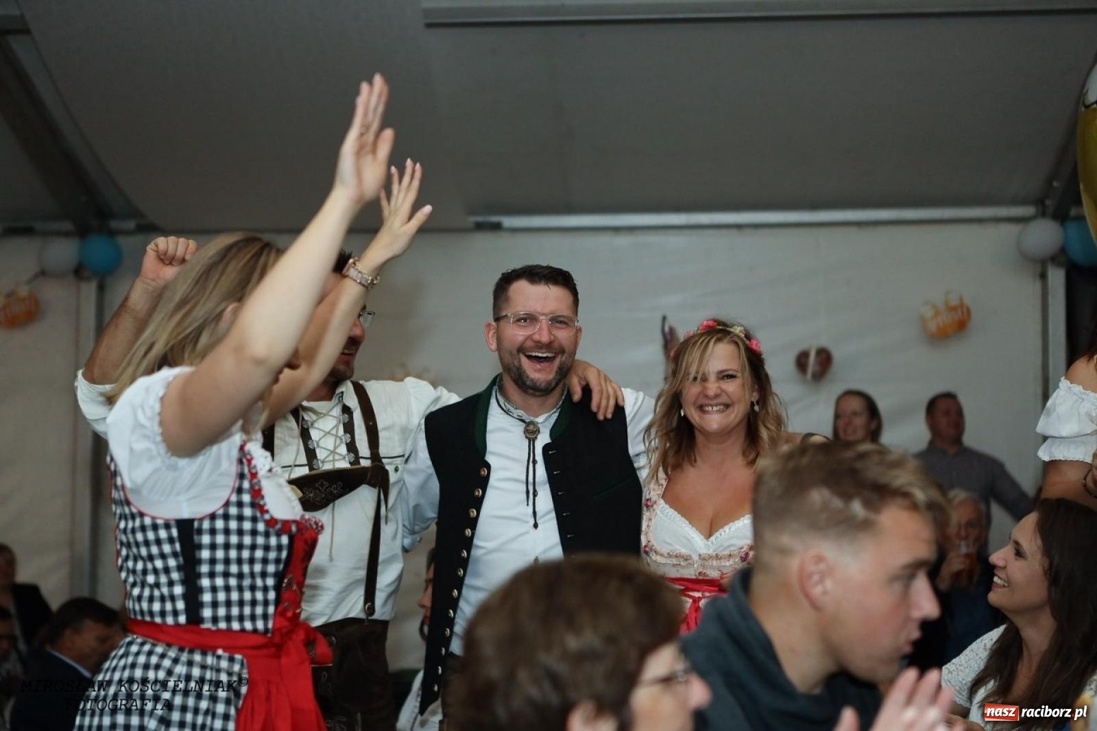 Zdjęcie w galerii na portalu naszraciborz.pl: Raciborski Oktoberfest w Szymocicach: bawarskie klimaty i świetna zabawa [FOTO i WIDEO] wiadomości z regionu