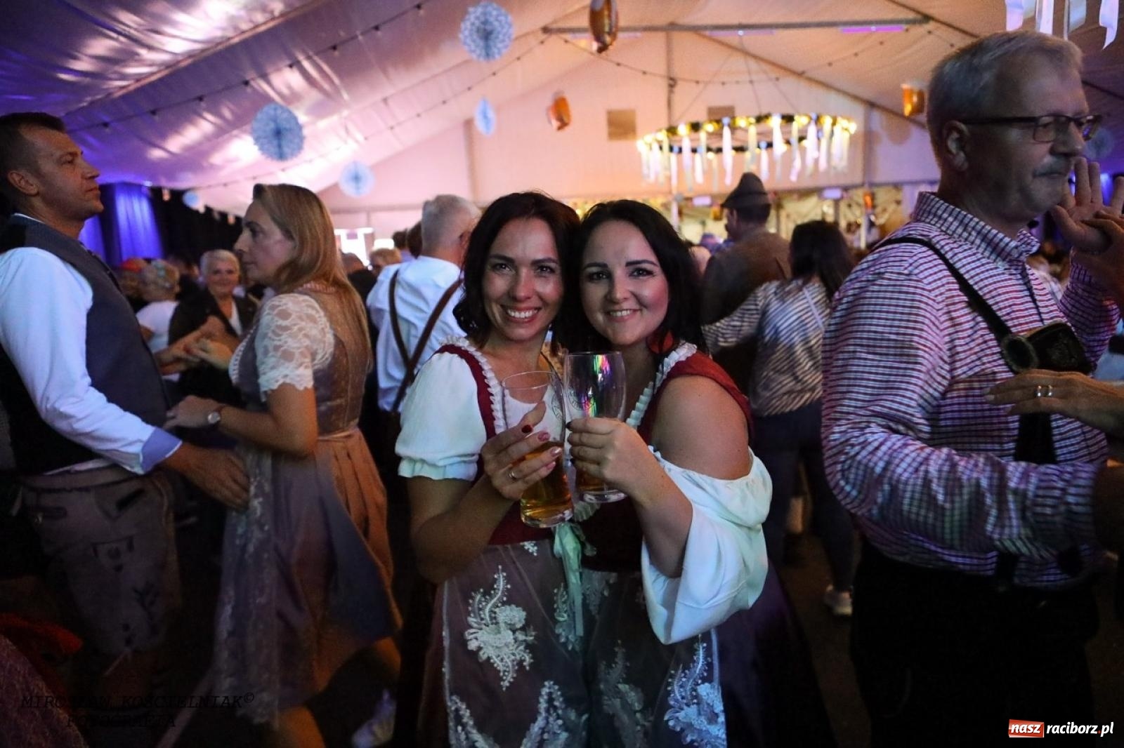Zdjęcie w galerii na portalu naszraciborz.pl: Raciborski Oktoberfest w Szymocicach: bawarskie klimaty i świetna zabawa [FOTO i WIDEO] wiadomości z regionu