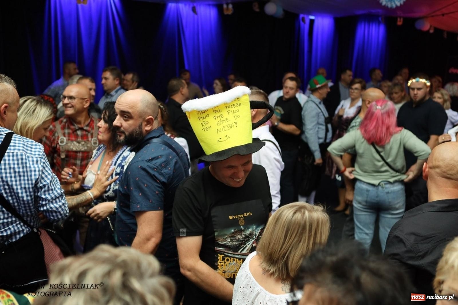 Zdjęcie w galerii na portalu naszraciborz.pl: Raciborski Oktoberfest w Szymocicach: bawarskie klimaty i świetna zabawa [FOTO i WIDEO] wiadomości z regionu