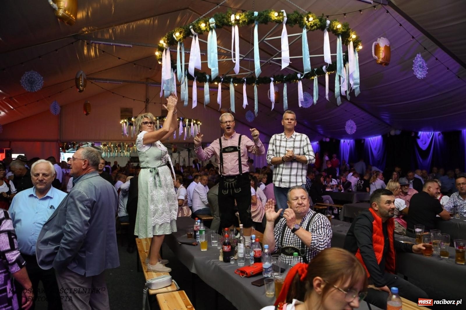 Zdjęcie w galerii na portalu naszraciborz.pl: Raciborski Oktoberfest w Szymocicach: bawarskie klimaty i świetna zabawa [FOTO i WIDEO] wiadomości z regionu