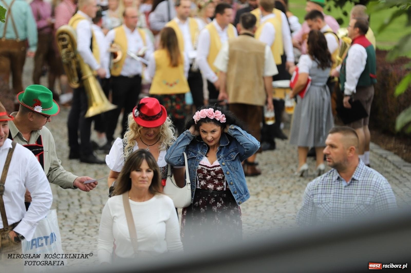Zdjęcie w galerii na portalu naszraciborz.pl: Raciborski Oktoberfest w Szymocicach: bawarskie klimaty i świetna zabawa [FOTO i WIDEO] wiadomości z regionu