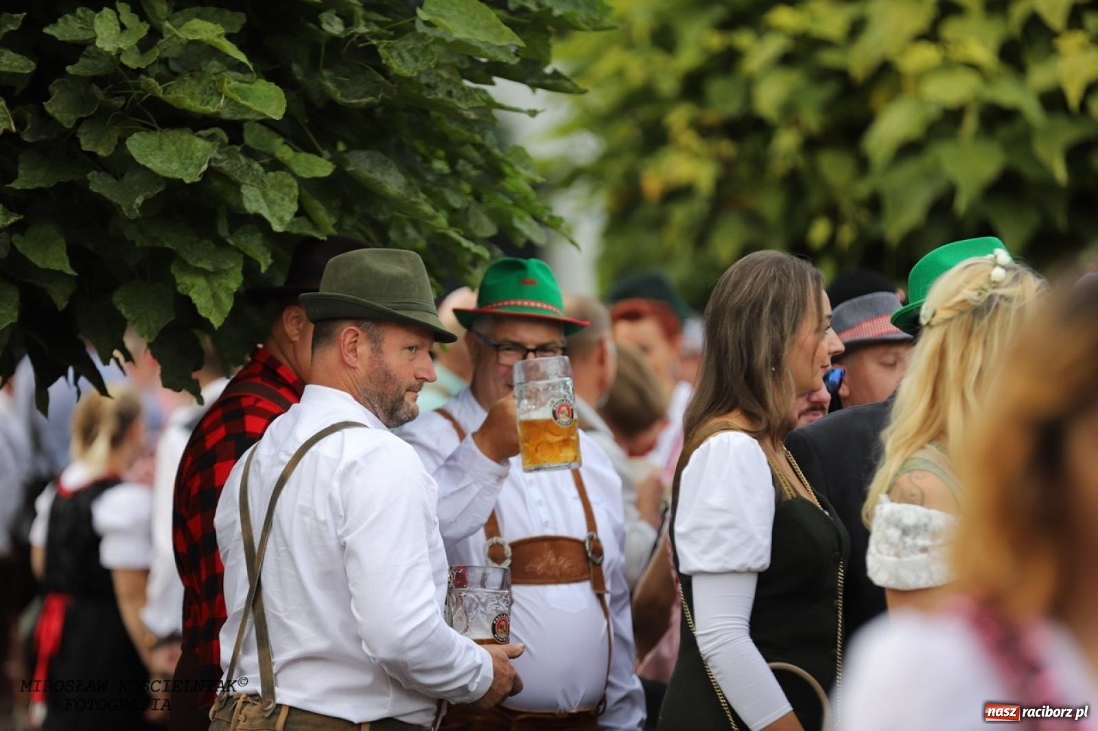 Zdjęcie w galerii na portalu naszraciborz.pl: Raciborski Oktoberfest w Szymocicach: bawarskie klimaty i świetna zabawa [FOTO i WIDEO] wiadomości z regionu