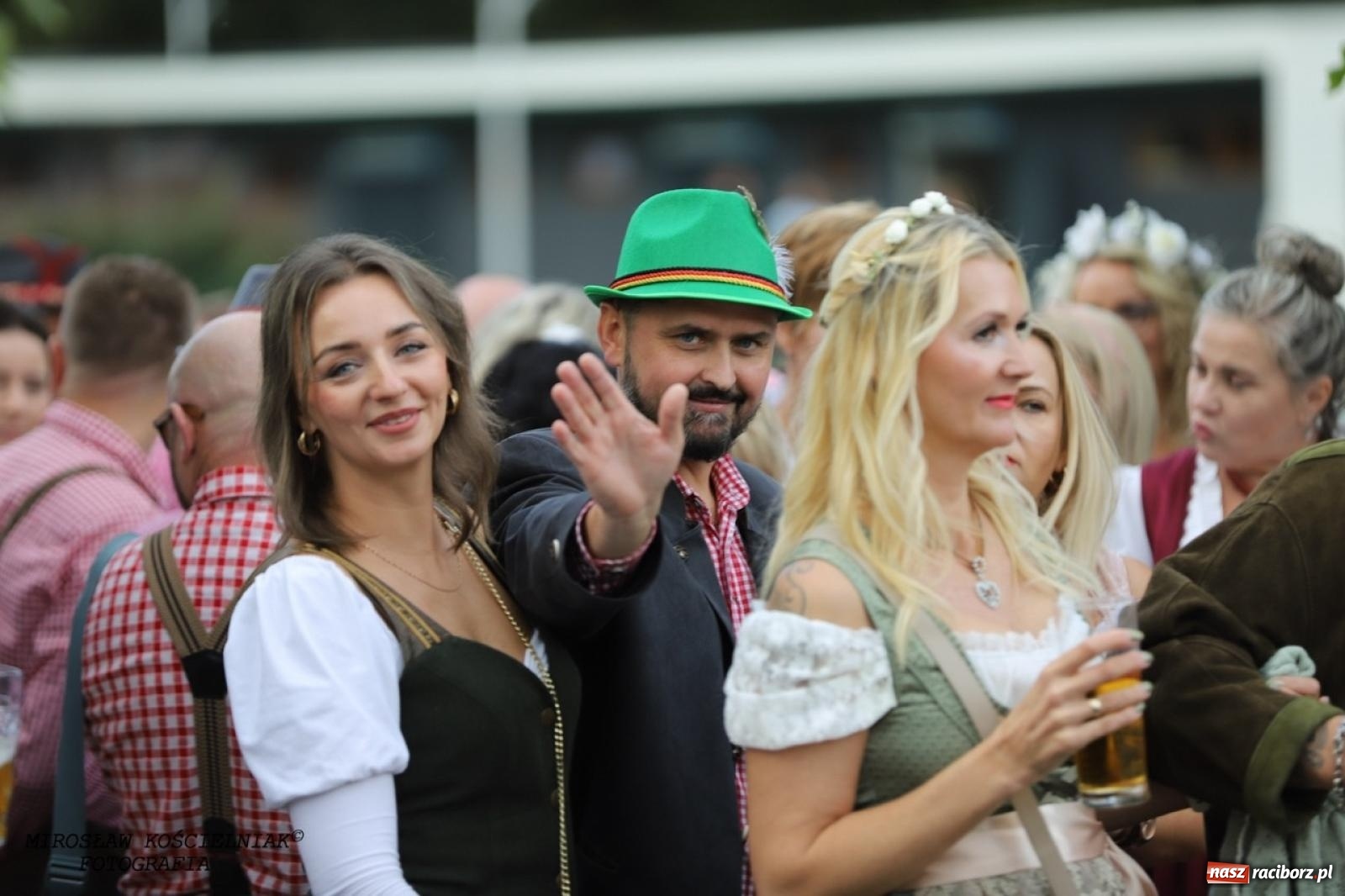 Zdjęcie w galerii na portalu naszraciborz.pl: Raciborski Oktoberfest w Szymocicach: bawarskie klimaty i świetna zabawa [FOTO i WIDEO] wiadomości z regionu