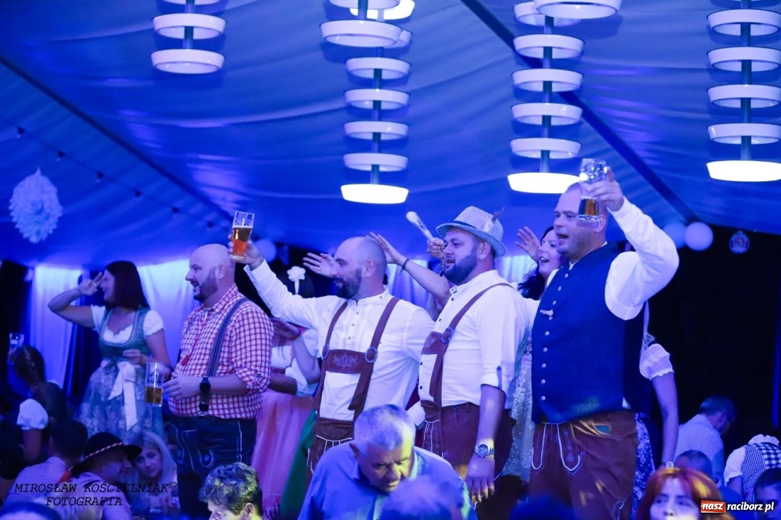 Zdjęcie w galerii na portalu naszraciborz.pl: Raciborski Oktoberfest w Szymocicach: bawarskie klimaty i świetna zabawa [FOTO i WIDEO] wiadomości z regionu
