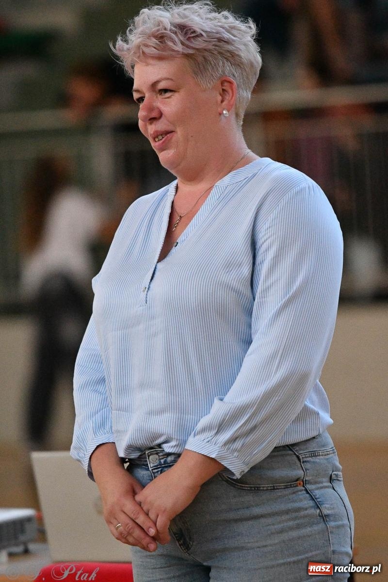 Zdjęcie w galerii na portalu naszraciborz.pl: Koszykówka. Porażka RKK AZS Racibórz na inaugurację sezonu [FOTO i WIDEO] wiadomości z regionu