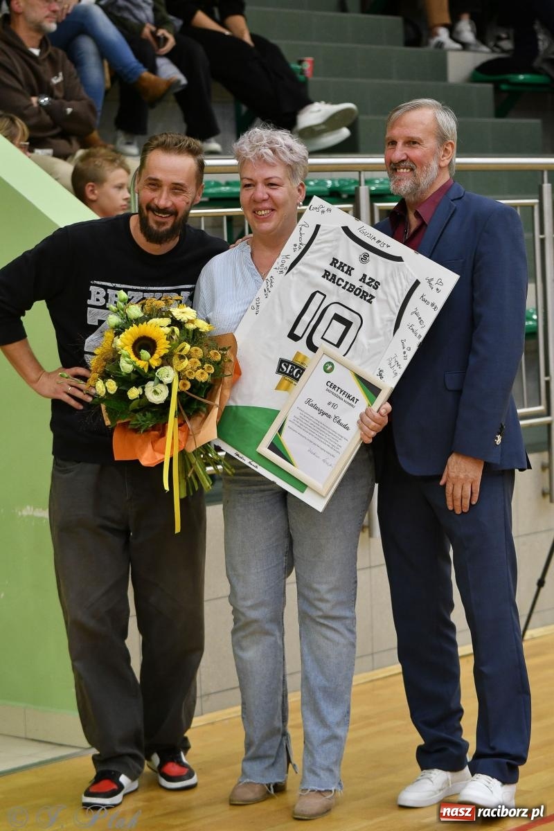 Zdjęcie w galerii na portalu naszraciborz.pl: Koszykówka. Porażka RKK AZS Racibórz na inaugurację sezonu [FOTO i WIDEO] wiadomości z regionu