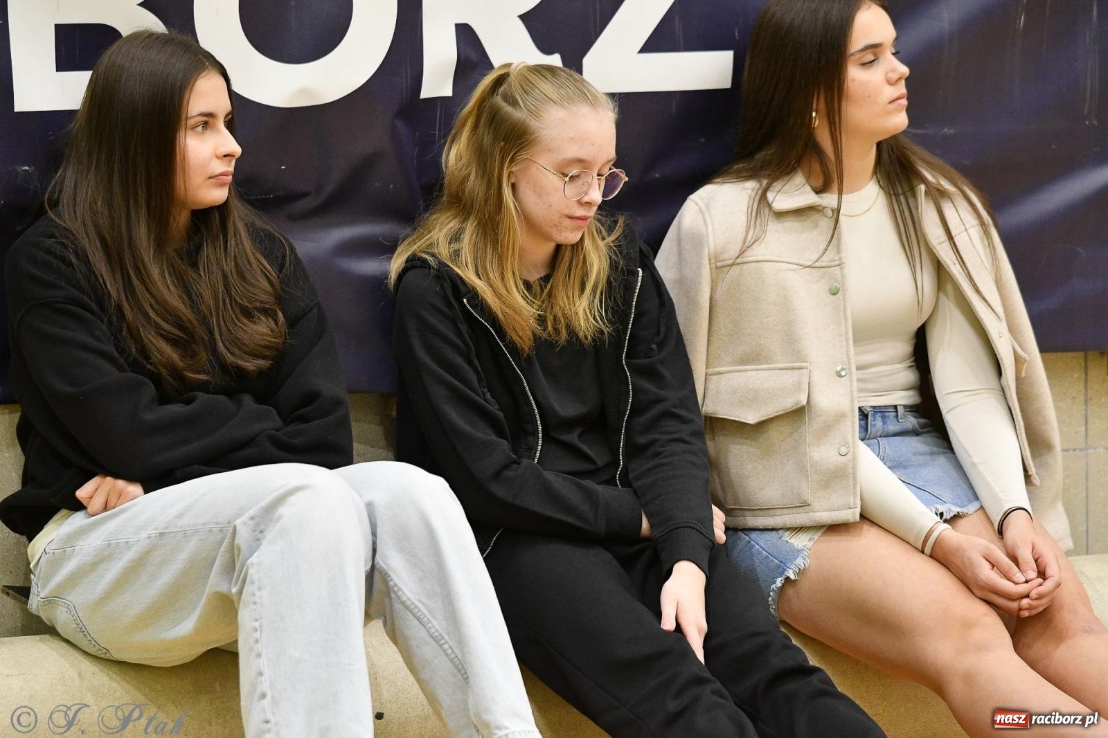 Zdjęcie w galerii na portalu naszraciborz.pl: Koszykówka. Porażka RKK AZS Racibórz na inaugurację sezonu [FOTO i WIDEO] wiadomości z regionu