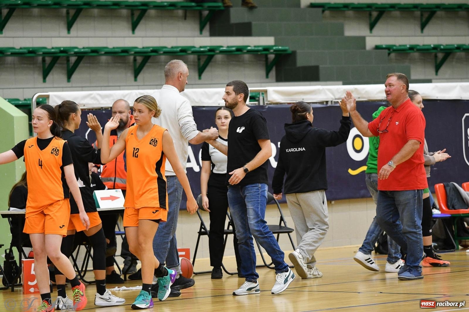 Zdjęcie w galerii na portalu naszraciborz.pl: Koszykówka. Porażka RKK AZS Racibórz na inaugurację sezonu [FOTO i WIDEO] wiadomości z regionu