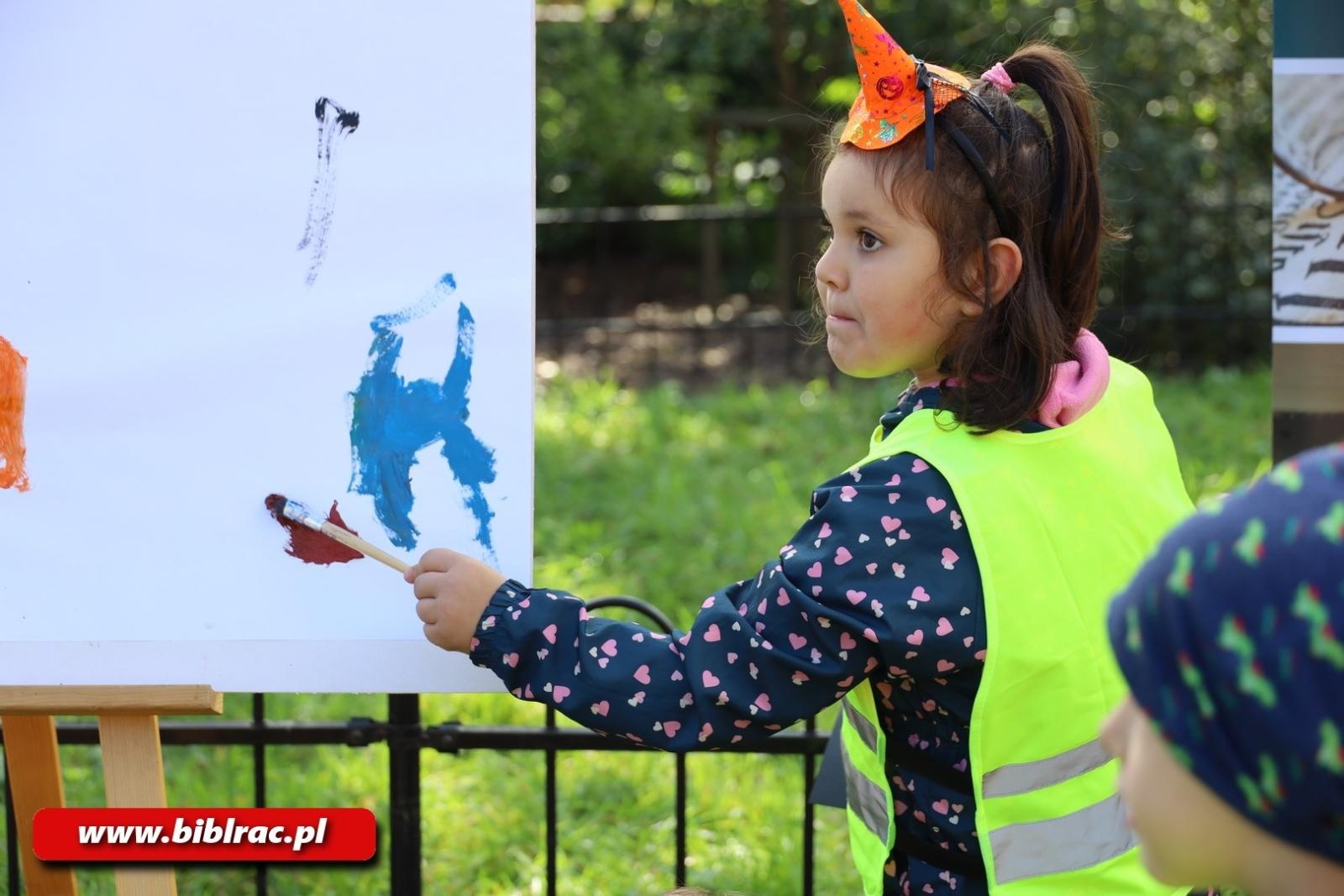 Zdjęcie w galerii na portalu naszraciborz.pl: Biblioteka na raciborskim Święcie Dyni wiadomości z regionu