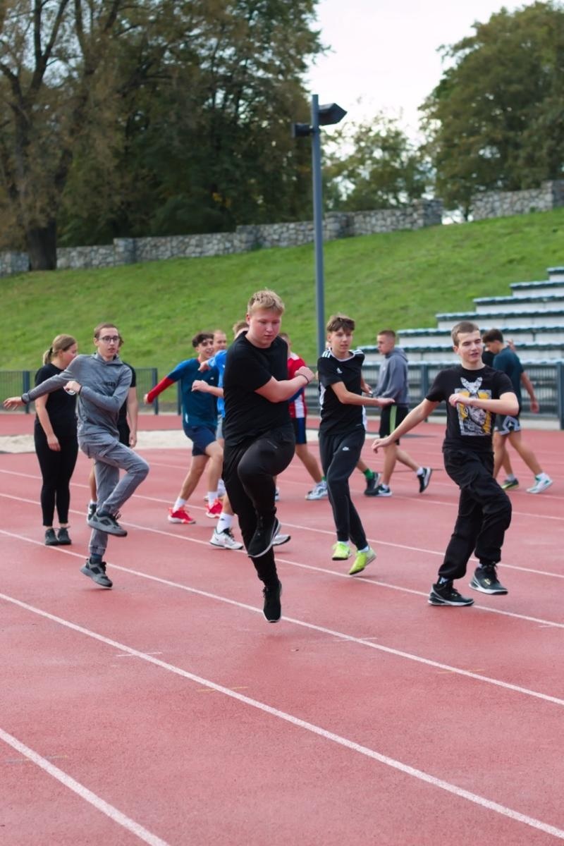 Zdjęcie w galerii na portalu naszraciborz.pl: IV Bieg Erasmusa w Ekonomiku [FOTO] wiadomości z regionu