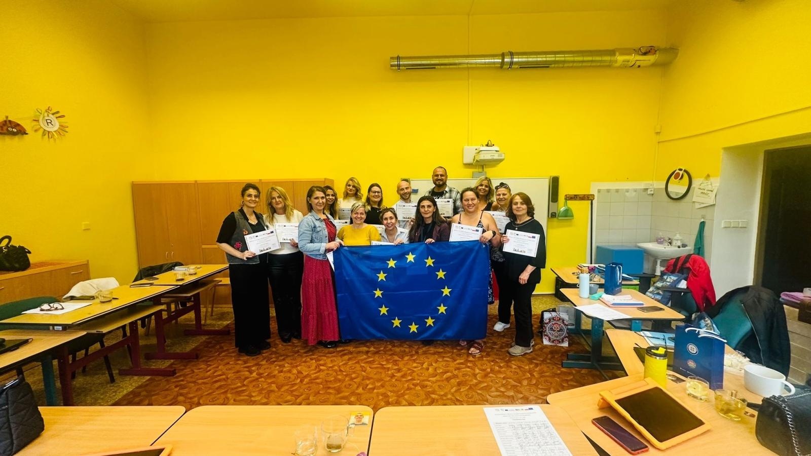 Zdjęcie w galerii na portalu naszraciborz.pl: Nauczyciele raciborskiej SP 4 w Ostrawie wiadomości z regionu