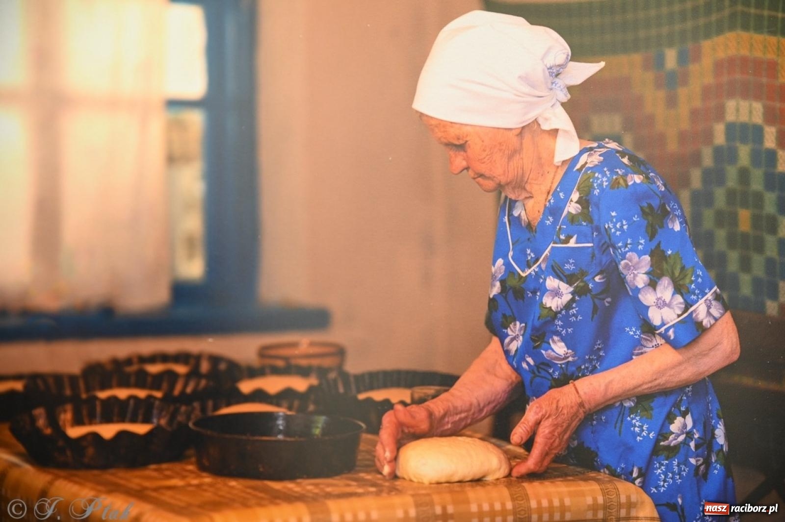 Zdjęcie w galerii na portalu naszraciborz.pl: Sztuka przeciw wojnie – Spotkanie z Tetianą Oleksiienką i Tają Levchenko w Bibliotece Raciborskiej wiadomości z regionu