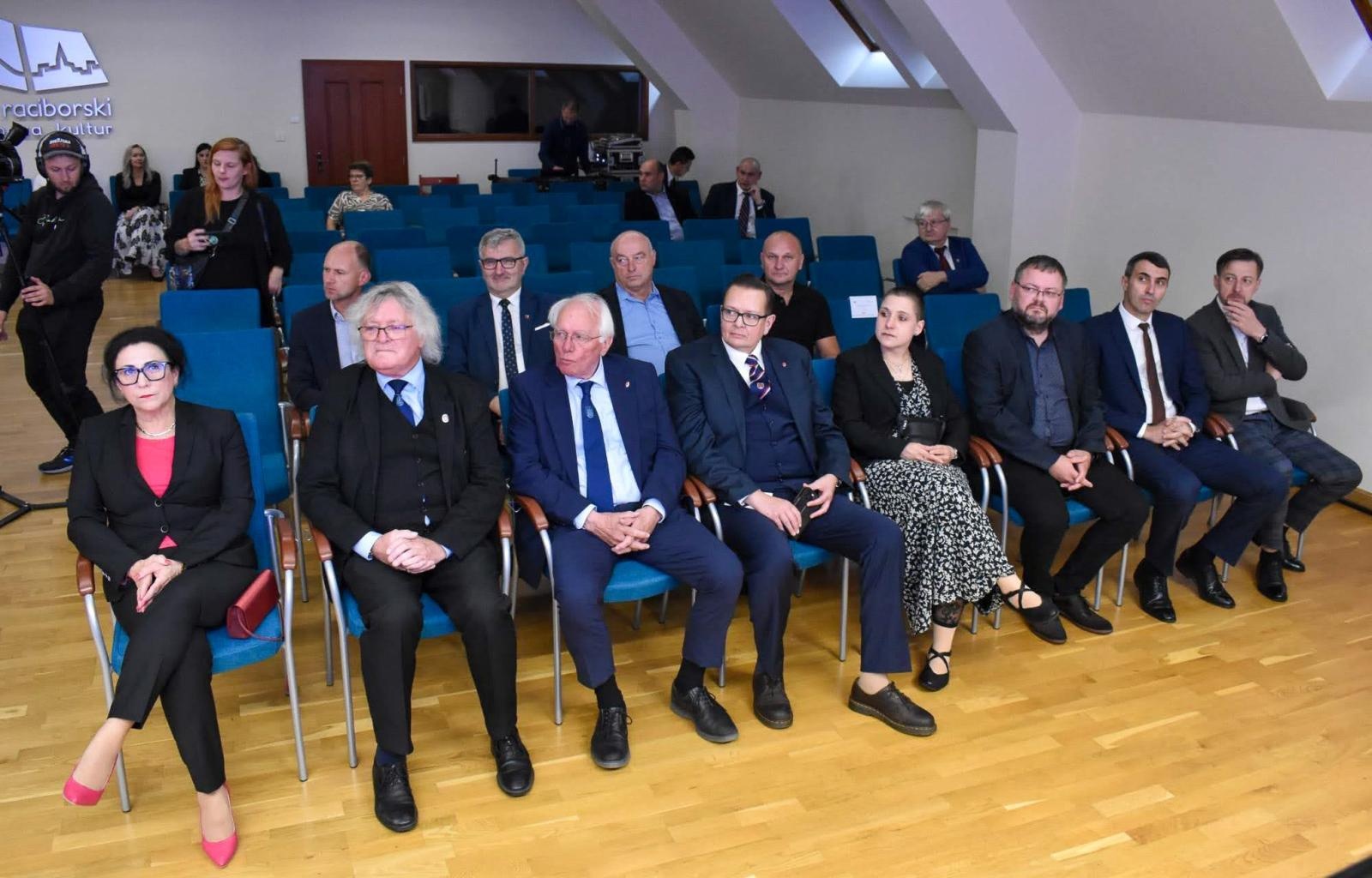 Zdjęcie w galerii na portalu naszraciborz.pl: Jubileusz 20-lecie partnerstwa Powiatu Raciborskiego z Miastem Rendsburg wiadomości z regionu