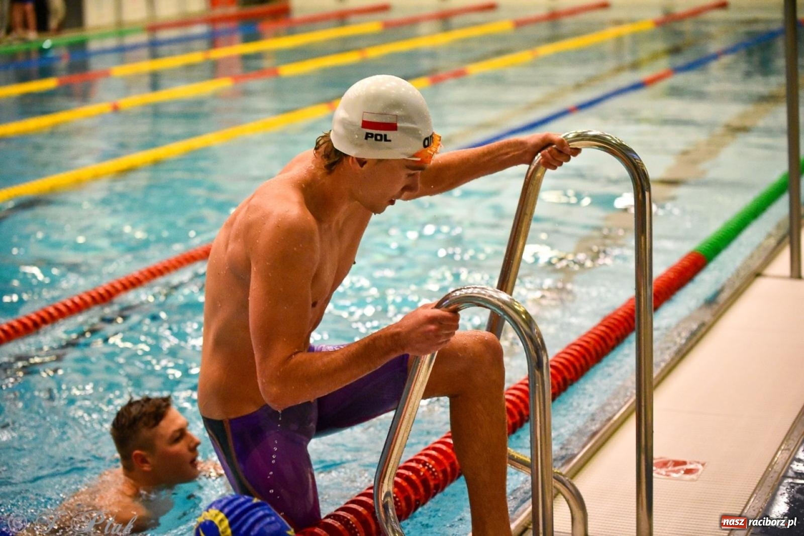 Zdjęcie w galerii na portalu naszraciborz.pl: Rywalizacja pływacka o Puchar Marszałka Województwa Śląskiego na krótkim basenie w Raciborzu wiadomości z regionu