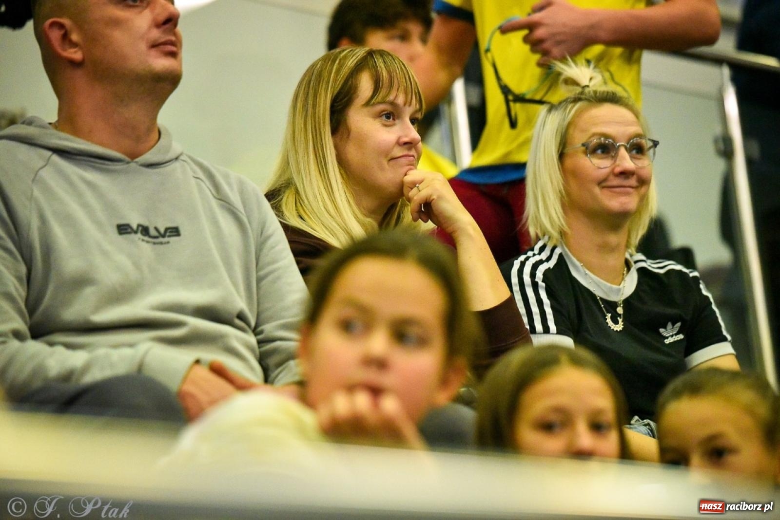 Zdjęcie w galerii na portalu naszraciborz.pl: Rywalizacja pływacka o Puchar Marszałka Województwa Śląskiego na krótkim basenie w Raciborzu wiadomości z regionu