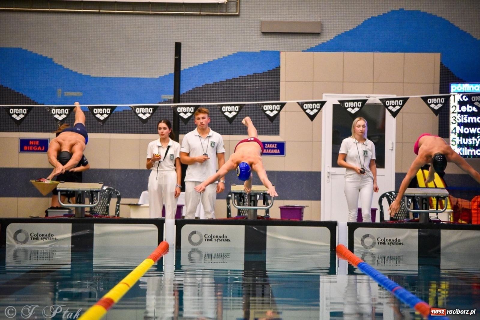 Zdjęcie w galerii na portalu naszraciborz.pl: Rywalizacja pływacka o Puchar Marszałka Województwa Śląskiego na krótkim basenie w Raciborzu wiadomości z regionu
