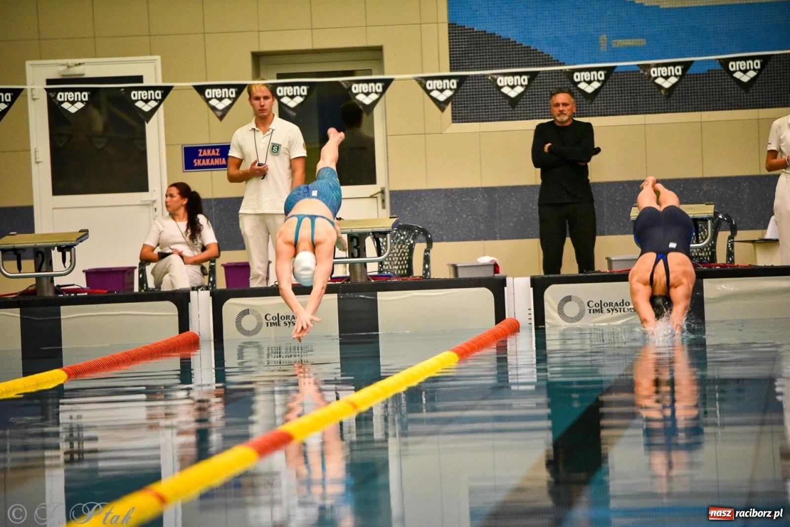 Zdjęcie w galerii na portalu naszraciborz.pl: Rywalizacja pływacka o Puchar Marszałka Województwa Śląskiego na krótkim basenie w Raciborzu wiadomości z regionu