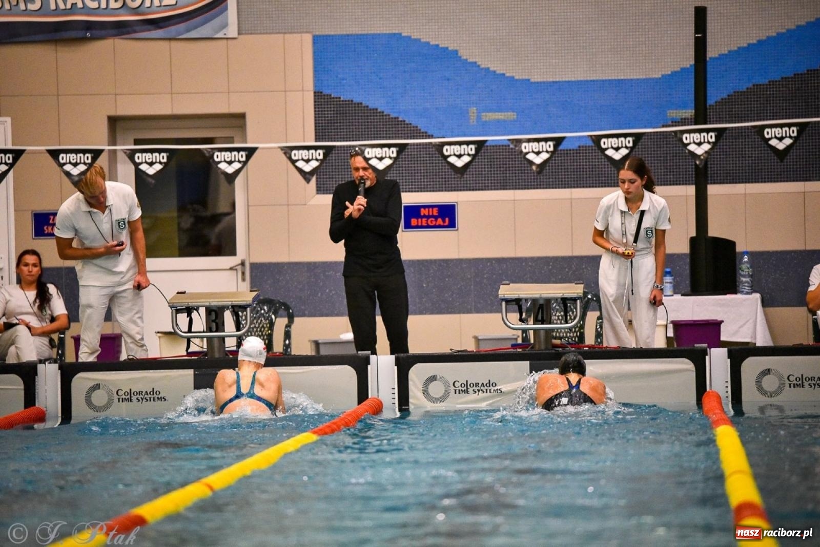 Zdjęcie w galerii na portalu naszraciborz.pl: Rywalizacja pływacka o Puchar Marszałka Województwa Śląskiego na krótkim basenie w Raciborzu wiadomości z regionu