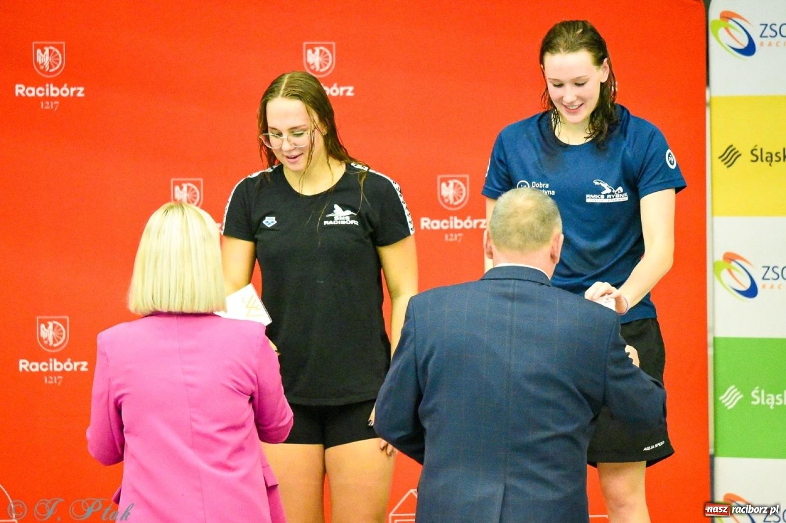 Zdjęcie w galerii na portalu naszraciborz.pl: Rywalizacja pływacka o Puchar Marszałka Województwa Śląskiego na krótkim basenie w Raciborzu wiadomości z regionu