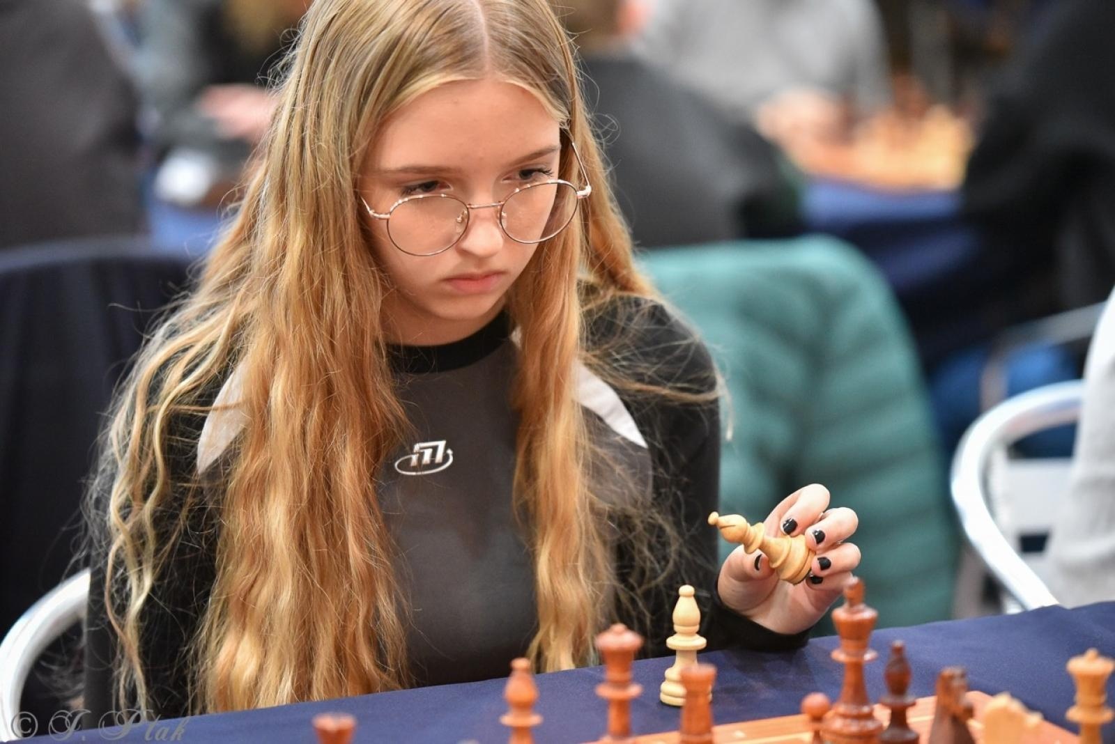 Zdjęcie w galerii na portalu naszraciborz.pl: V Międzynarodowy Memoriał Szachowy Alfreda Chrobaka – Zacięta rywalizacja w Raciborzu wiadomości z regionu