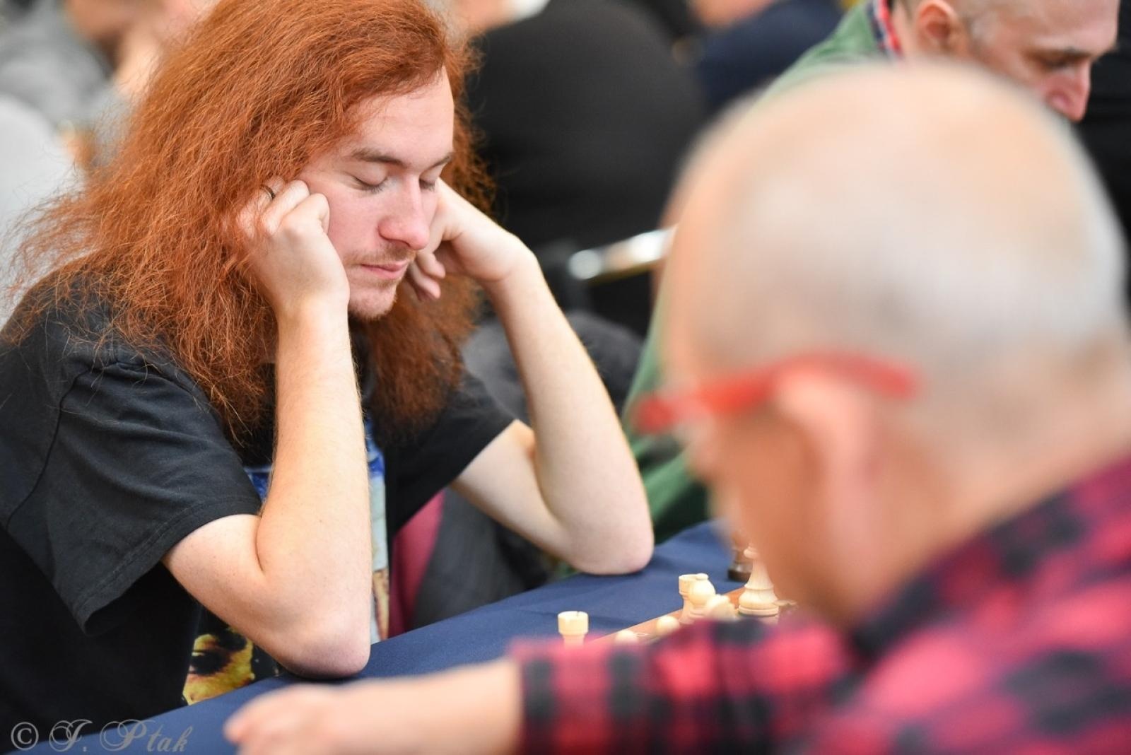 Zdjęcie w galerii na portalu naszraciborz.pl: V Międzynarodowy Memoriał Szachowy Alfreda Chrobaka – Zacięta rywalizacja w Raciborzu wiadomości z regionu