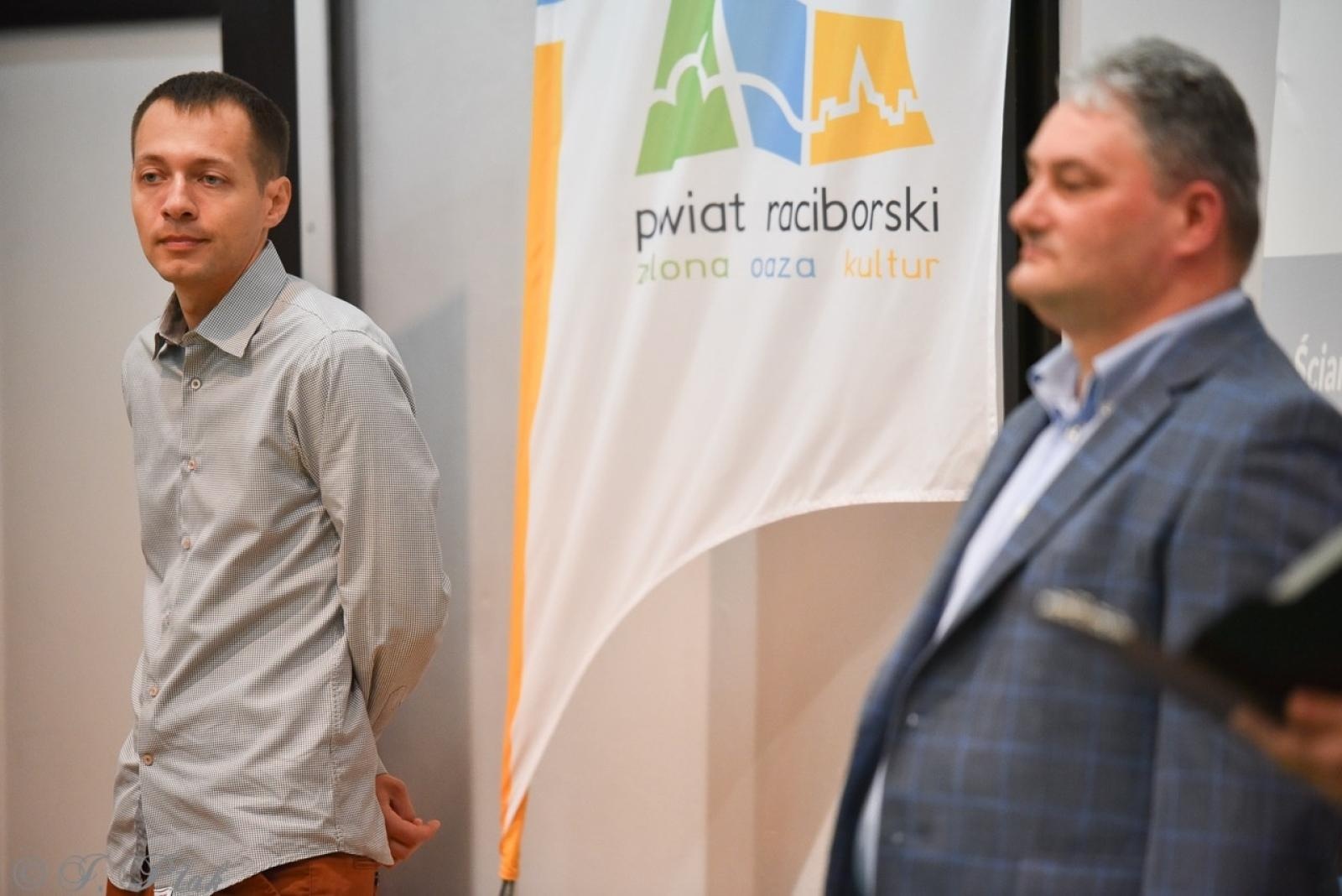 Zdjęcie w galerii na portalu naszraciborz.pl: V Międzynarodowy Memoriał Szachowy Alfreda Chrobaka – Zacięta rywalizacja w Raciborzu wiadomości z regionu