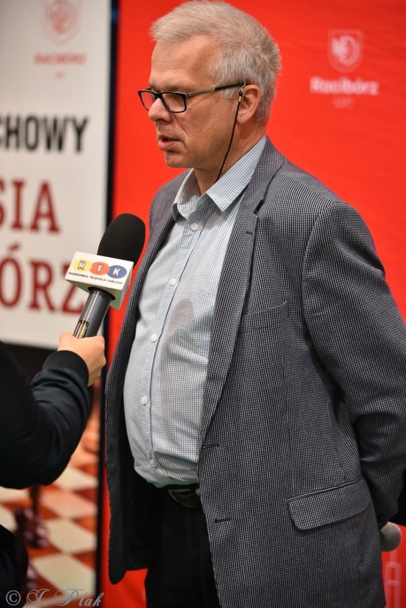 Zdjęcie w galerii na portalu naszraciborz.pl: V Międzynarodowy Memoriał Szachowy Alfreda Chrobaka – Zacięta rywalizacja w Raciborzu wiadomości z regionu