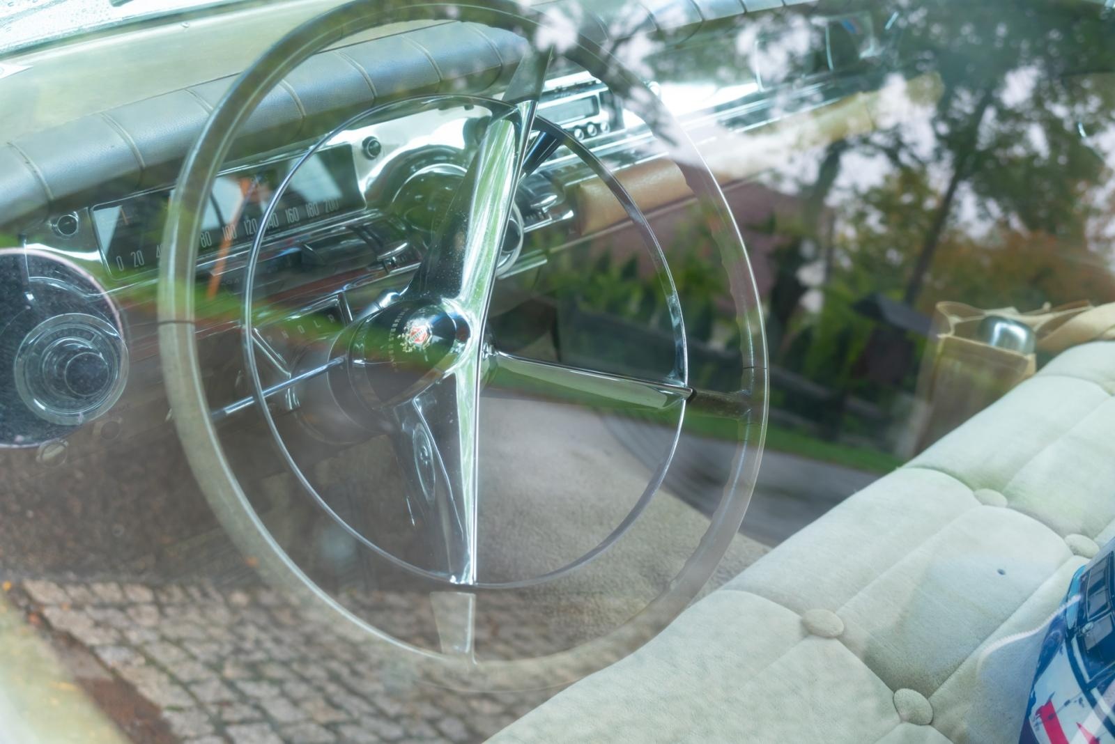 Zdjęcie w galerii na portalu naszraciborz.pl: Jesienny zlot samochodów zabytkowych w Zabełkowie wiadomości z regionu