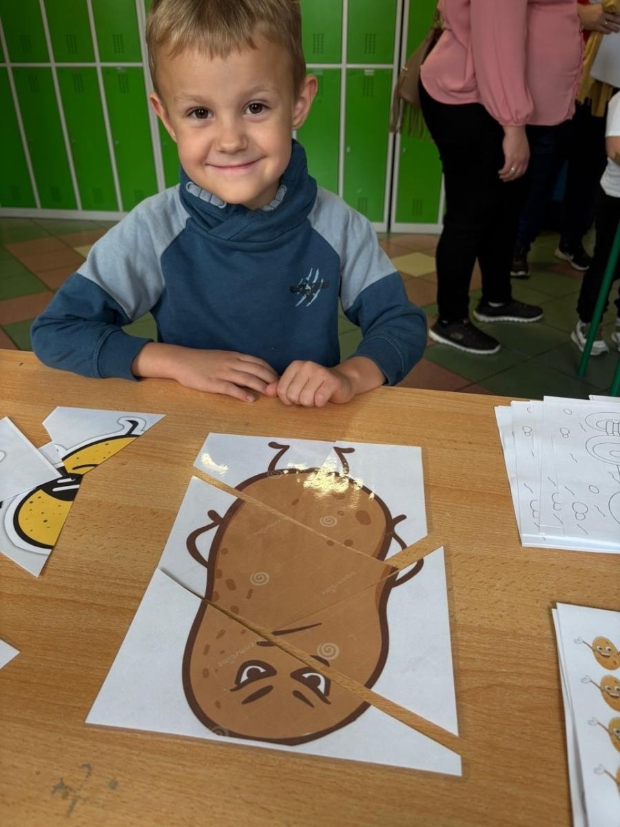 Zdjęcie w galerii na portalu naszraciborz.pl: Dzień Pieczonego Ziemniaka na Płoni: rodzinny festyn pełen atrakcji wiadomości z regionu