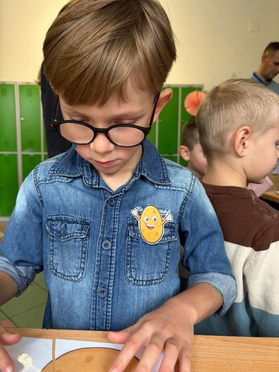 Zdjęcie w galerii na portalu naszraciborz.pl: Dzień Pieczonego Ziemniaka na Płoni: rodzinny festyn pełen atrakcji wiadomości z regionu