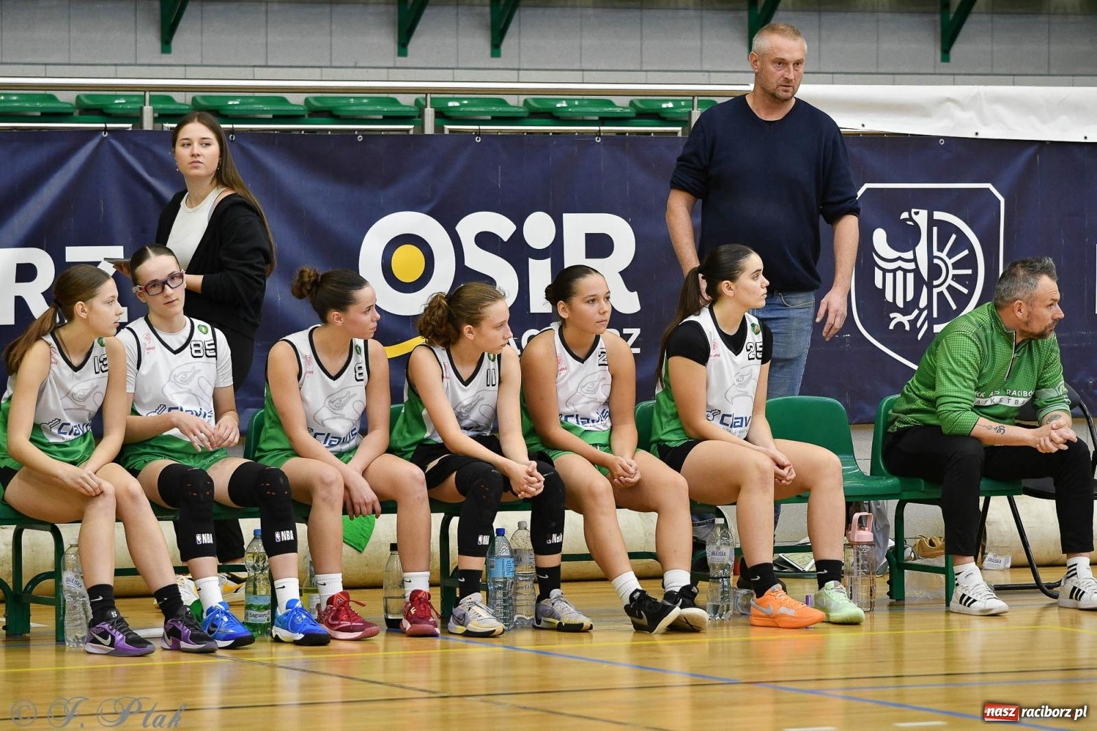 Zdjęcie w galerii na portalu naszraciborz.pl: Sparta Ziębice zdecydowanie lepsza od RKK AZS Racibórz [FOTO] wiadomości z regionu