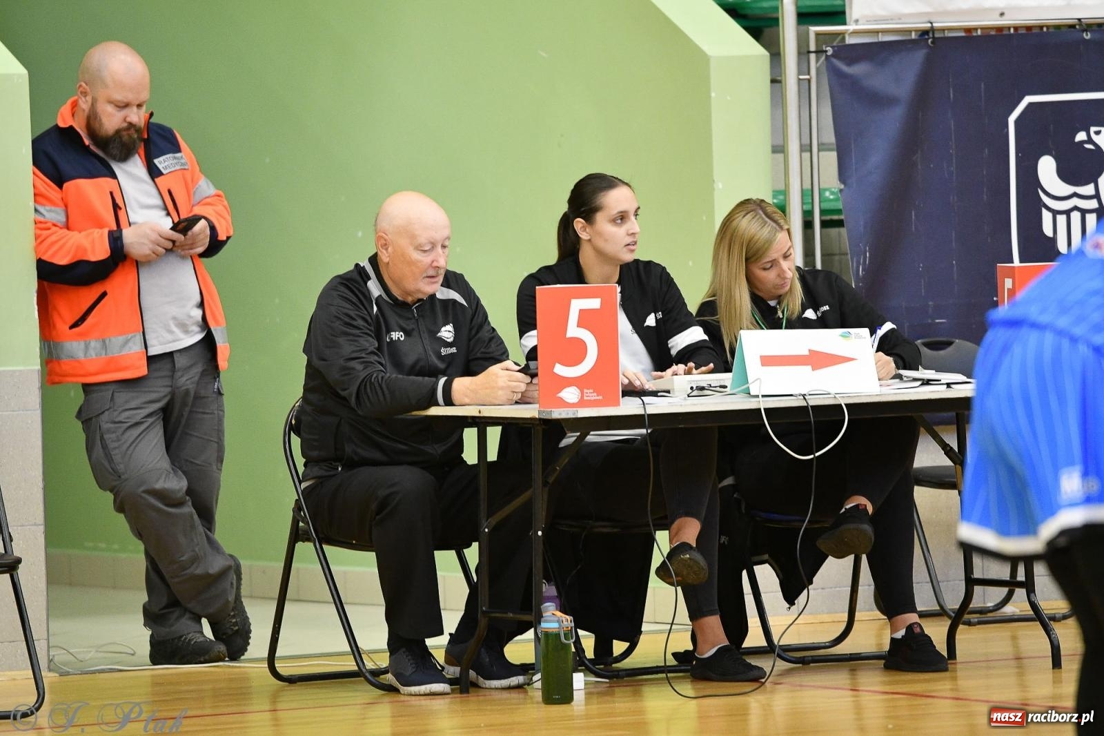 Zdjęcie w galerii na portalu naszraciborz.pl: Sparta Ziębice zdecydowanie lepsza od RKK AZS Racibórz [FOTO] wiadomości z regionu