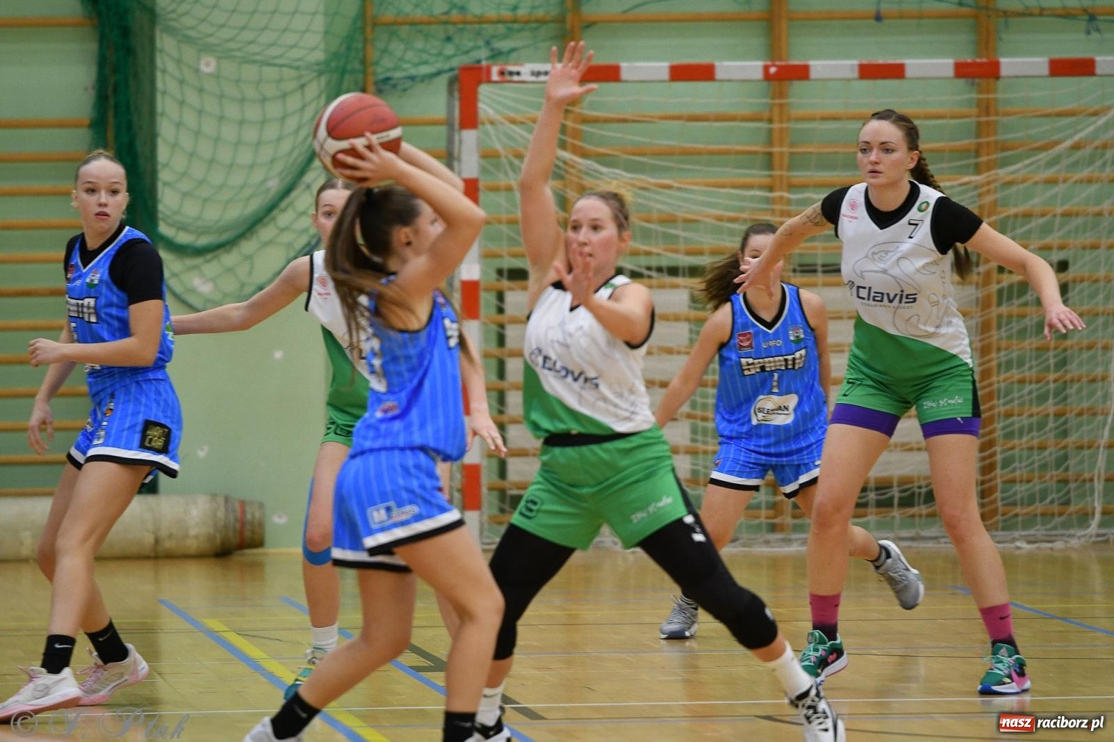 Zdjęcie w galerii na portalu naszraciborz.pl: Sparta Ziębice zdecydowanie lepsza od RKK AZS Racibórz [FOTO] wiadomości z regionu