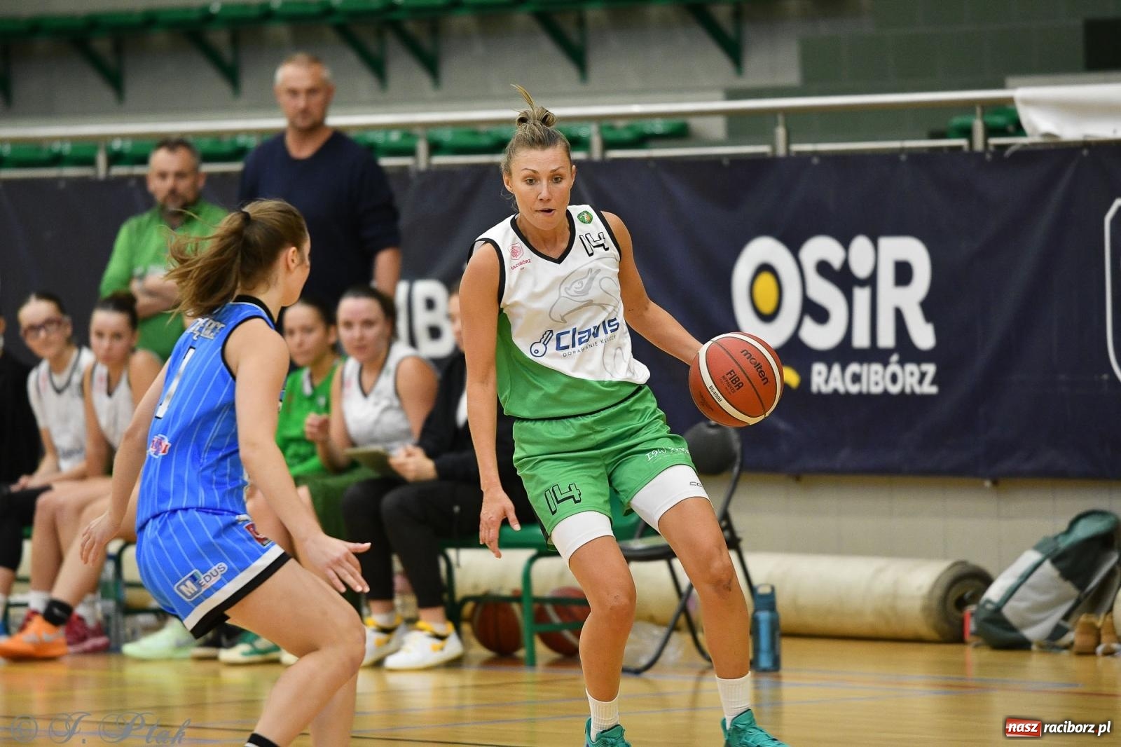 Zdjęcie w galerii na portalu naszraciborz.pl: Sparta Ziębice zdecydowanie lepsza od RKK AZS Racibórz [FOTO] wiadomości z regionu