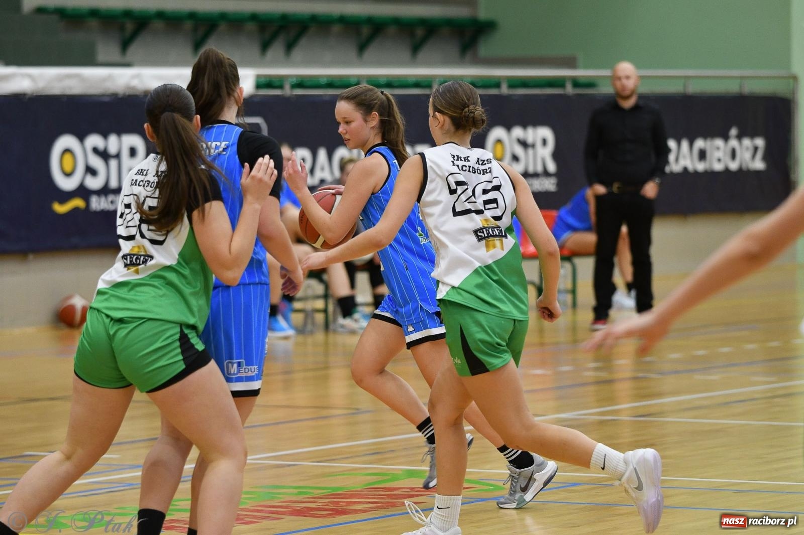 Zdjęcie w galerii na portalu naszraciborz.pl: Sparta Ziębice zdecydowanie lepsza od RKK AZS Racibórz [FOTO] wiadomości z regionu