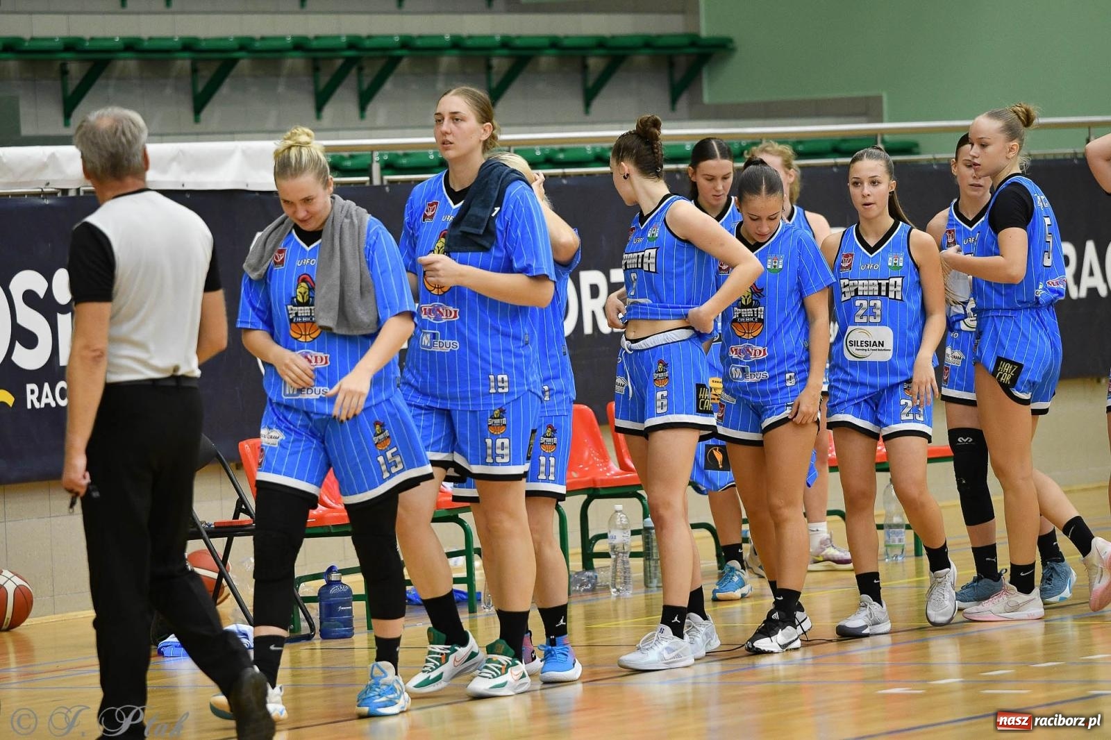 Zdjęcie w galerii na portalu naszraciborz.pl: Sparta Ziębice zdecydowanie lepsza od RKK AZS Racibórz [FOTO] wiadomości z regionu