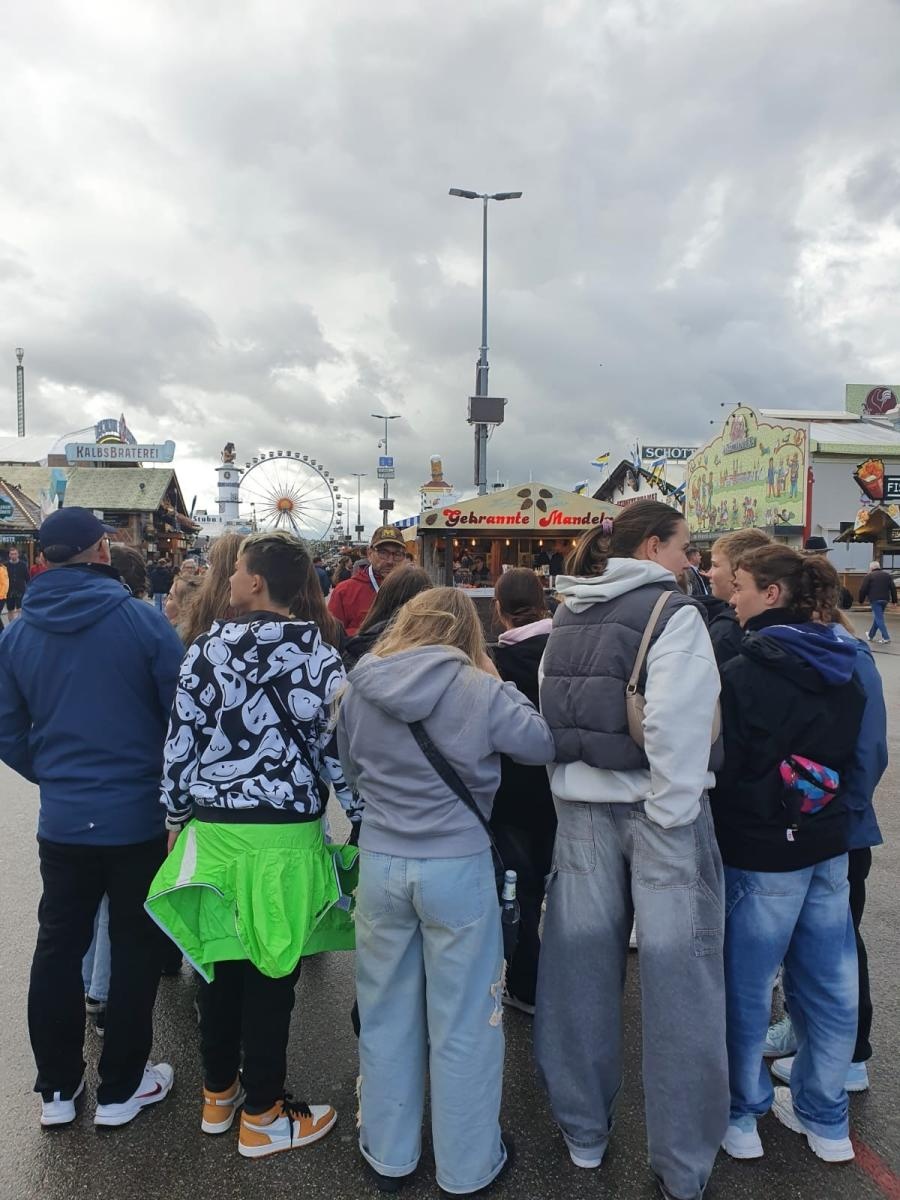 Zdjęcie w galerii na portalu naszraciborz.pl: Uczniowe z SP18 na wymianie polsko-niemieckiej w Roth  wiadomości z regionu