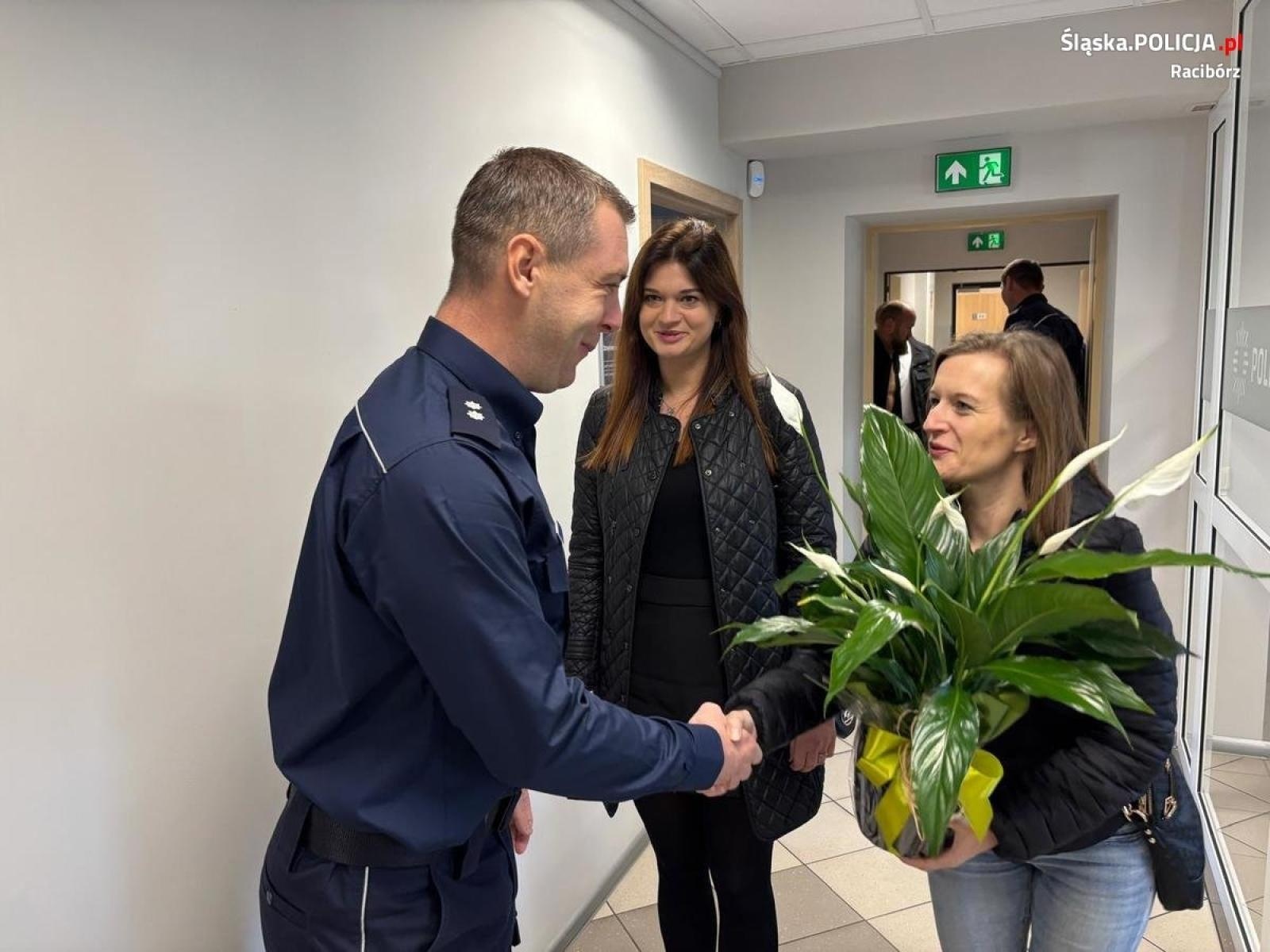 Zdjęcie w galerii na portalu naszraciborz.pl: Nowy kierownik Posterunku Policji w Pietrowicach Wielkich  wiadomości z regionu
