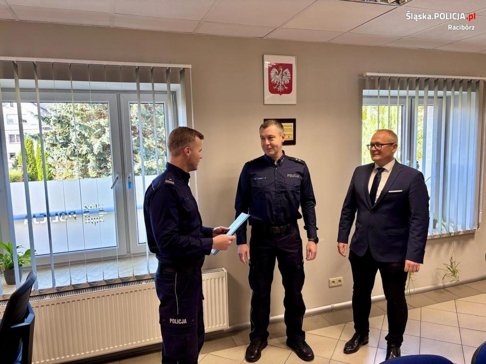 Zdjęcie w galerii na portalu naszraciborz.pl: Nowy kierownik Posterunku Policji w Pietrowicach Wielkich  wiadomości z regionu