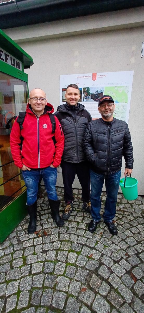 Zdjęcie w galerii na portalu naszraciborz.pl: Grzybiarze ziemi raciborskiej poszli na rekord. 250 osób zebrało prawie pół tony grzybów wiadomości z regionu