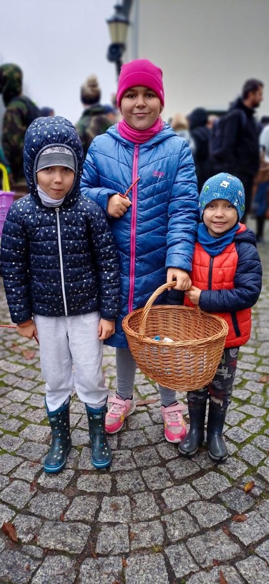 Zdjęcie w galerii na portalu naszraciborz.pl: Grzybiarze ziemi raciborskiej poszli na rekord. 250 osób zebrało prawie pół tony grzybów wiadomości z regionu