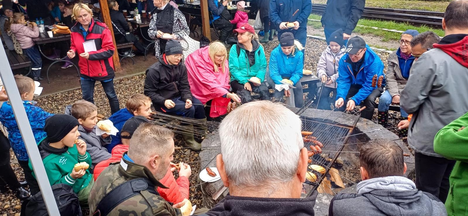 Zdjęcie w galerii na portalu naszraciborz.pl: Grzybiarze ziemi raciborskiej poszli na rekord. 250 osób zebrało prawie pół tony grzybów wiadomości z regionu