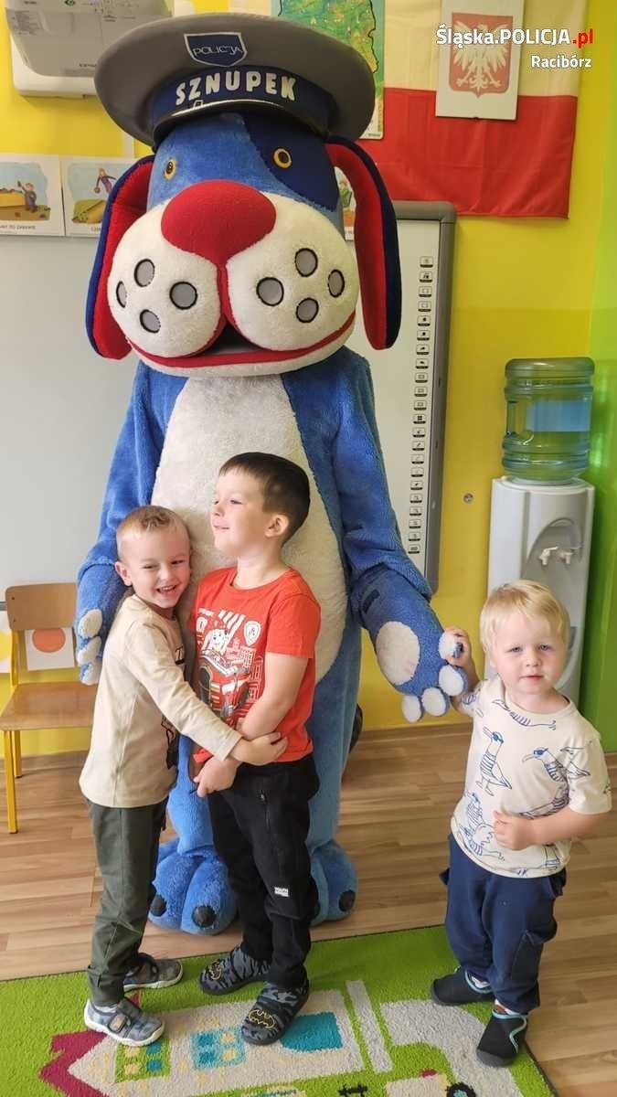 Zdjęcie w galerii na portalu naszraciborz.pl: O bezpieczeństwie w towarzystwie Sznupka wiadomości z regionu