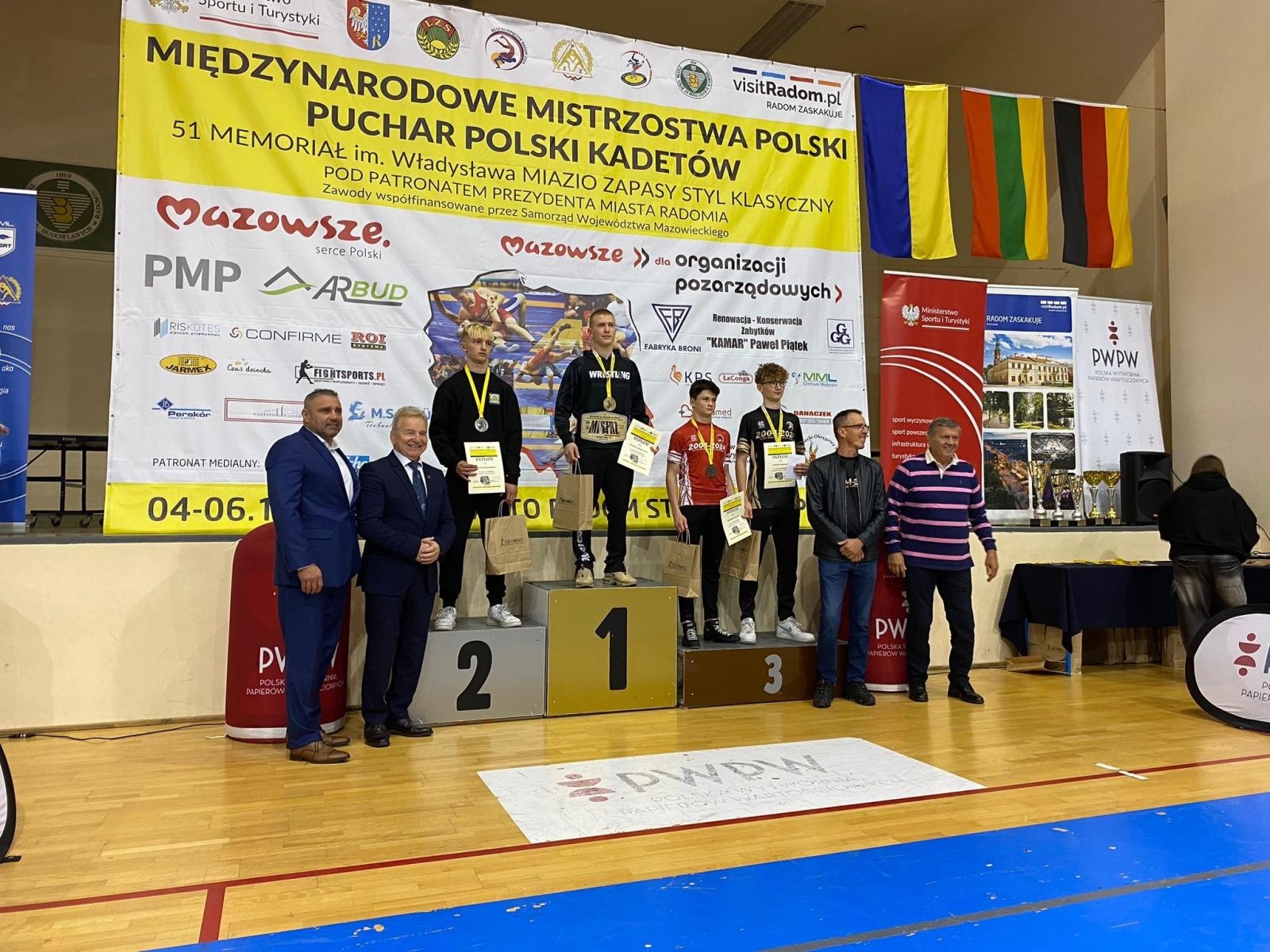 Zdjęcie w galerii na portalu naszraciborz.pl: Międzynarodowe Mistrzostwa Polski Kadetów w zapasach w stylu klasycznym: Sukces MKZ Unia Racibórz wiadomości z regionu