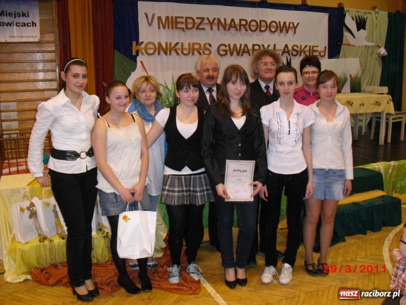 Zdjęcie w galerii na portalu naszraciborz.pl: W gwarze laskiej i z humorem wiadomości z regionu