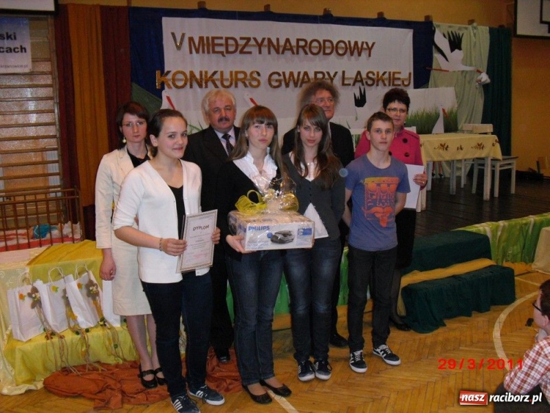 Zdjęcie w galerii na portalu naszraciborz.pl: W gwarze laskiej i z humorem wiadomości z regionu